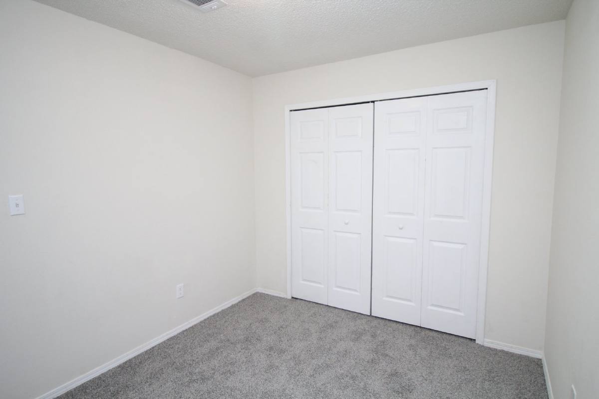 Townhouse for rent at 6948 Spanish Trail, Pensacola, FL 32504