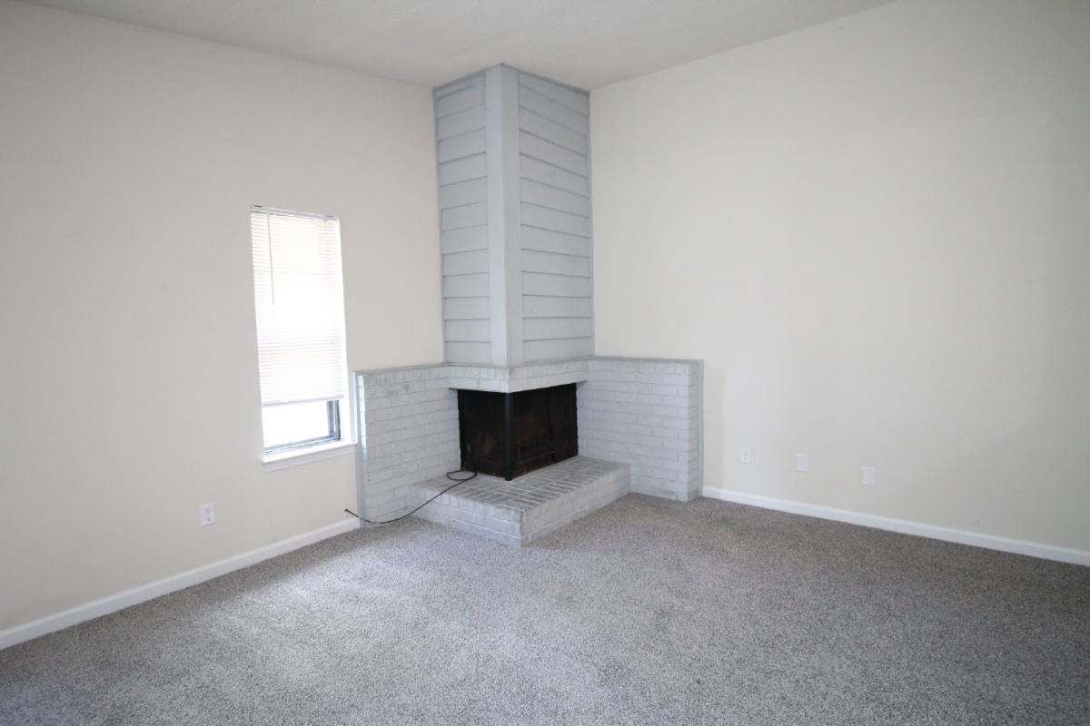 Townhouse for rent at 6948 Spanish Trail, Pensacola, FL 32504