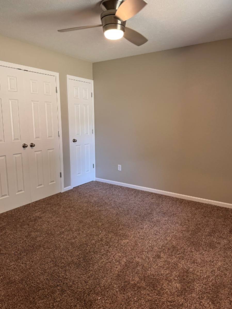 Apartment for rent at 919 921 W Stewart St #921, Bolivar, MO 65613