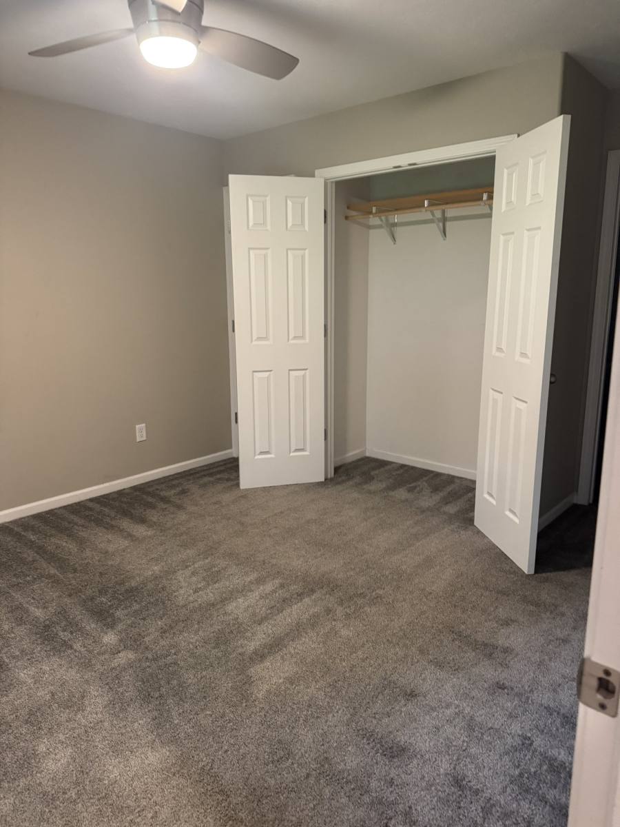 Apartment for rent at 919 921 W Stewart St #921, Bolivar, MO 65613
