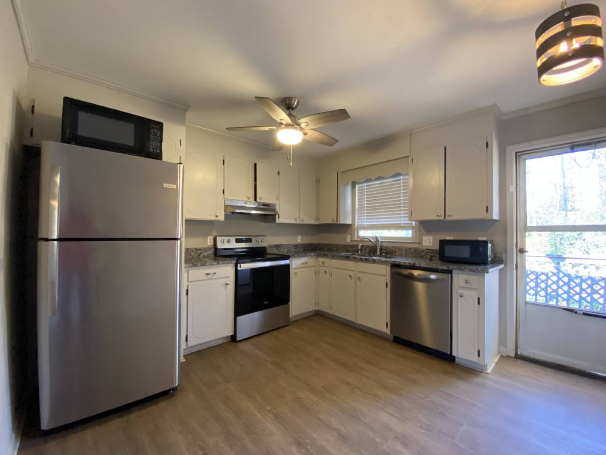 Townhouse for rent at 209 Jonesville Rd, Simpsonville, SC 29681