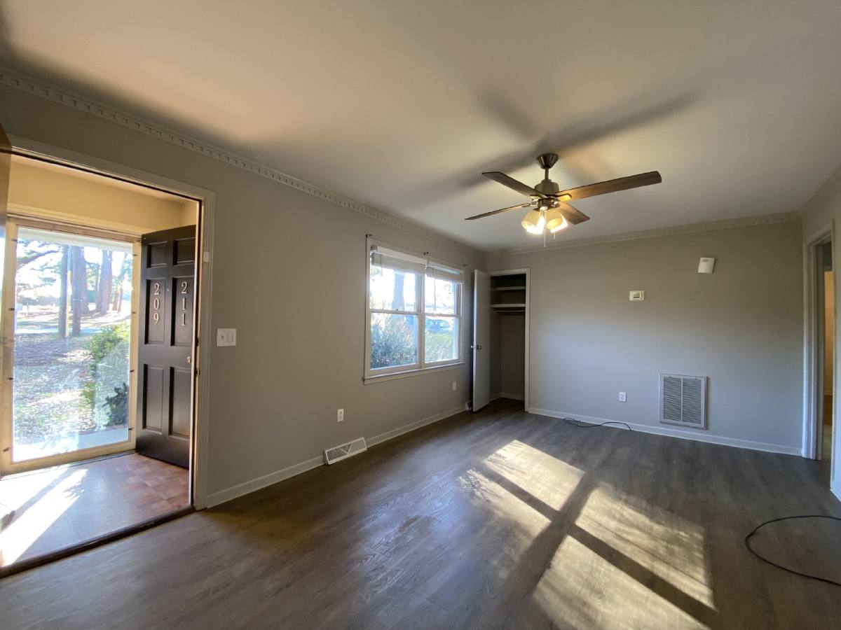 Townhouse for rent at 209 Jonesville Rd, Simpsonville, SC 29681