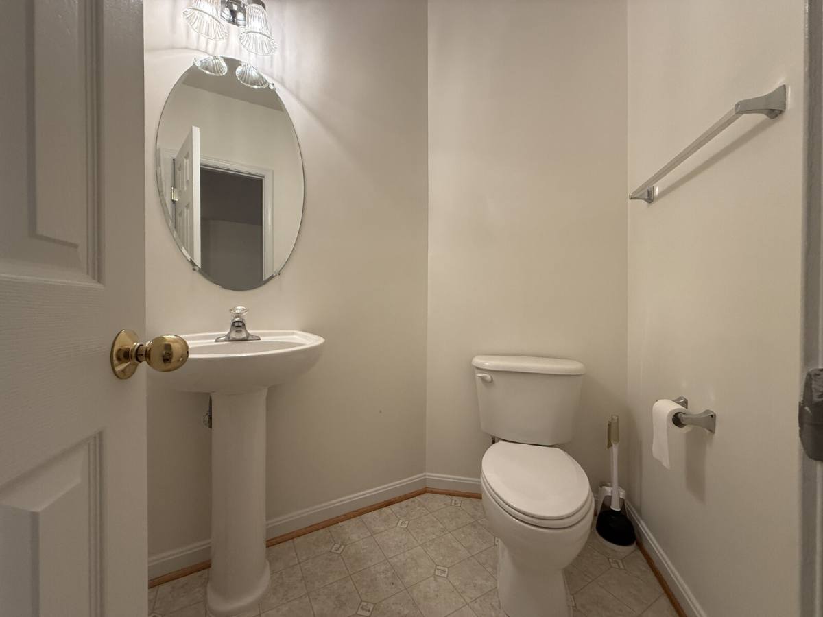 Townhouse for rent at 7602 Audubon Meadow Way, Alexandria, VA 22306
