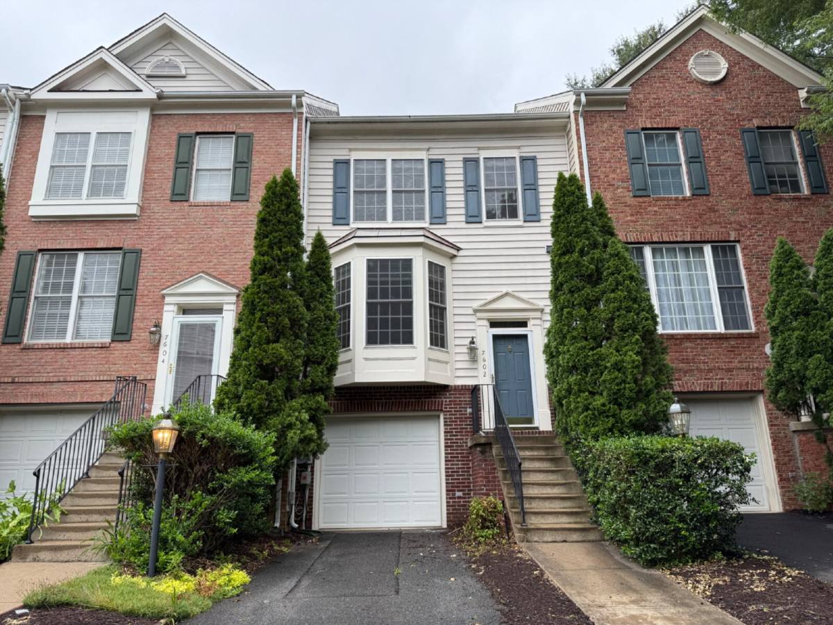 Townhouse for rent at 7602 Audubon Meadow Way, Alexandria, VA 22306