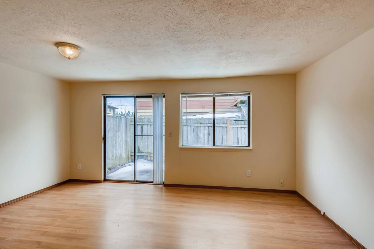 Townhouse for rent at 11069 SE Bush St #A, Portland, OR 97266
