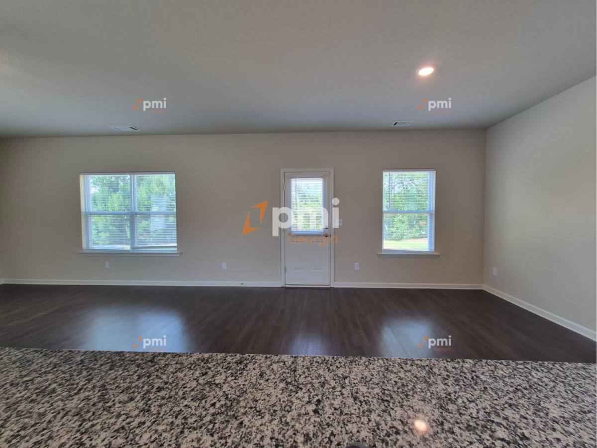 House for rent at 122 Innis Brook Circle, Cartersville, GA 30120