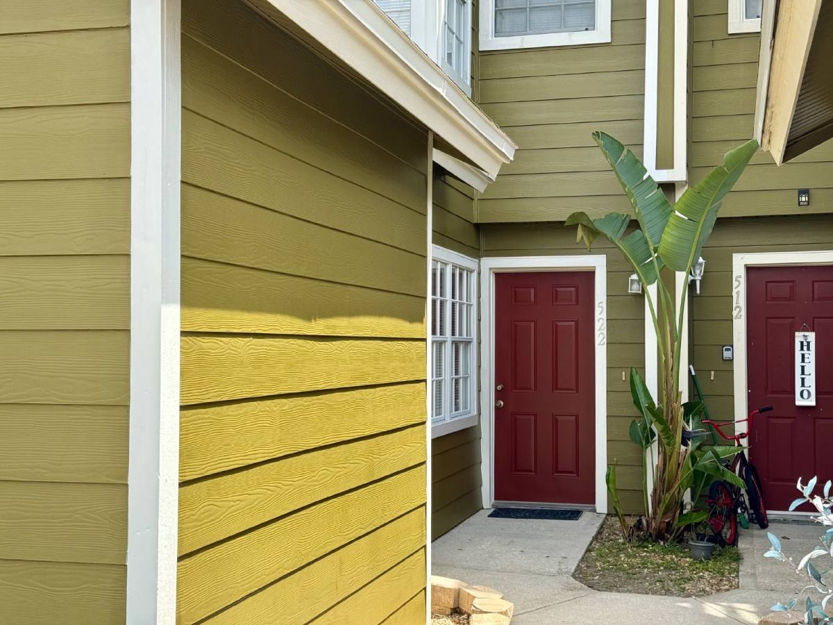 Townhouse for rent at 522 Australian Way #A, Davenport, FL 33897