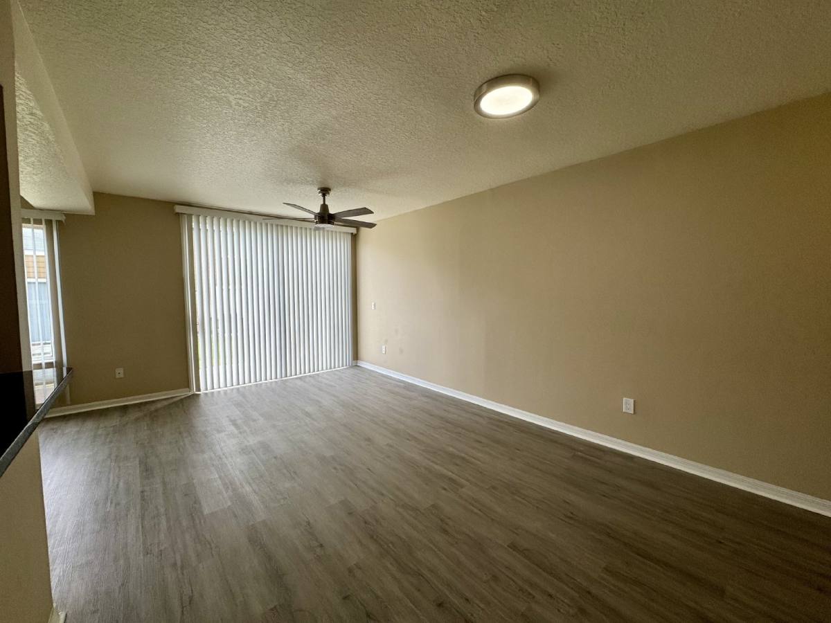Townhouse for rent at 522 Australian Way #A, Davenport, FL 33897