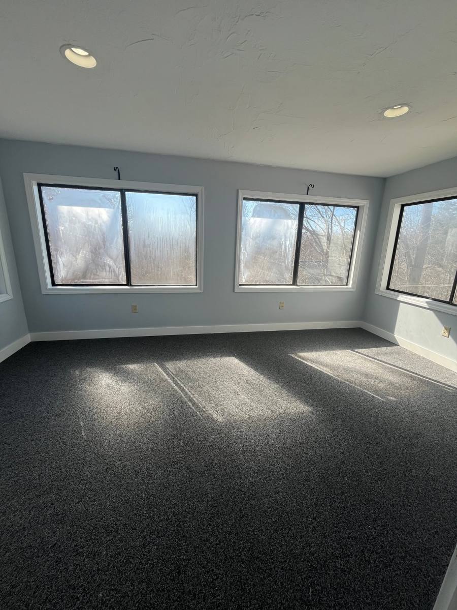 Apartment for rent at 19 Glenwood St #1, Gardner, MA 01440