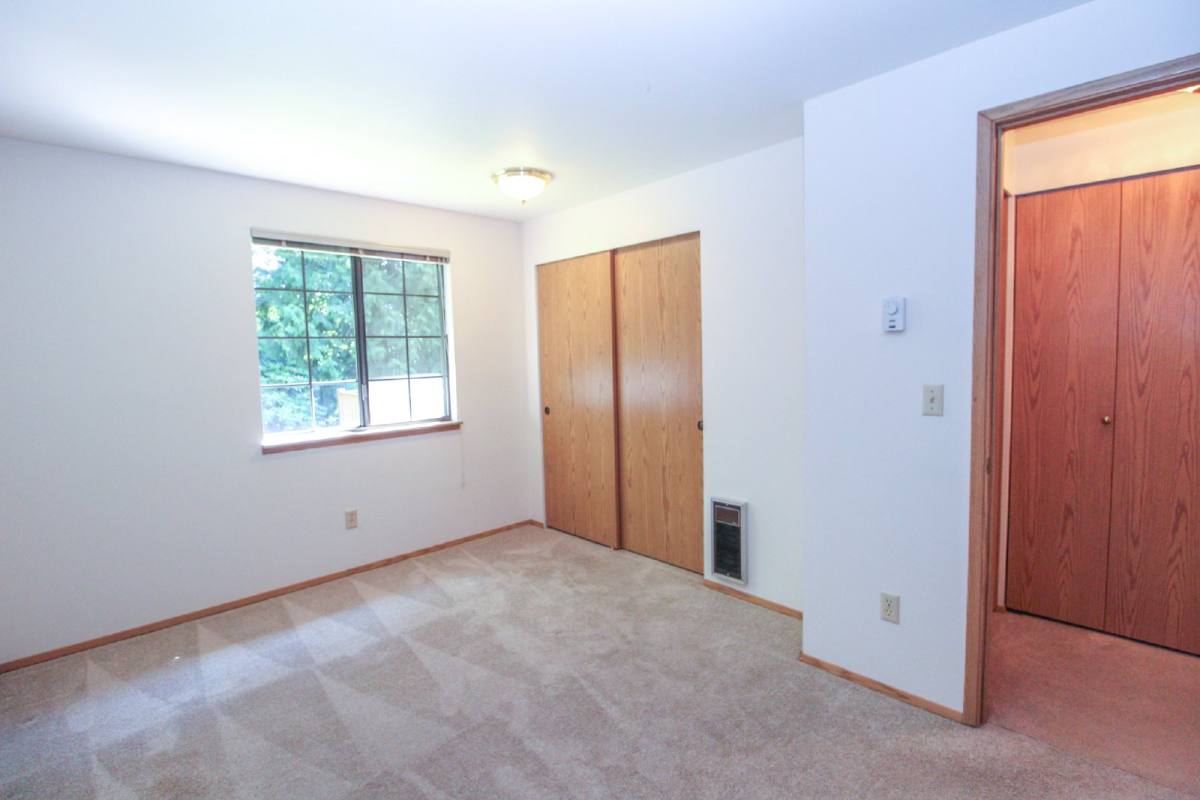 House for rent at 20912 W Richmond Rd, Bothell, WA 98021
