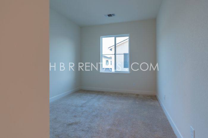 Apartment for rent at 3024 Ellis Town Dr #1, Tracy, CA 95377