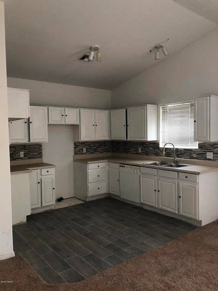 House for rent at 271 S 16th Ave, Show Low, AZ 85901