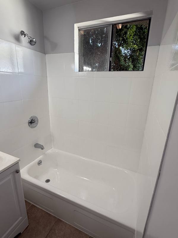 Apartment for rent at 1060 W 117th St, Los Angeles, CA 90044