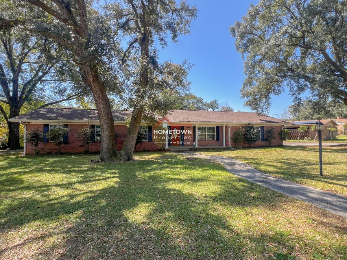 House for rent at 11 Gunn Circle, Pensacola, FL 32506