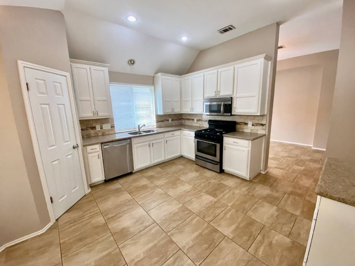House for rent at 209 N Blue Ridge, Cedar Park, TX 78613