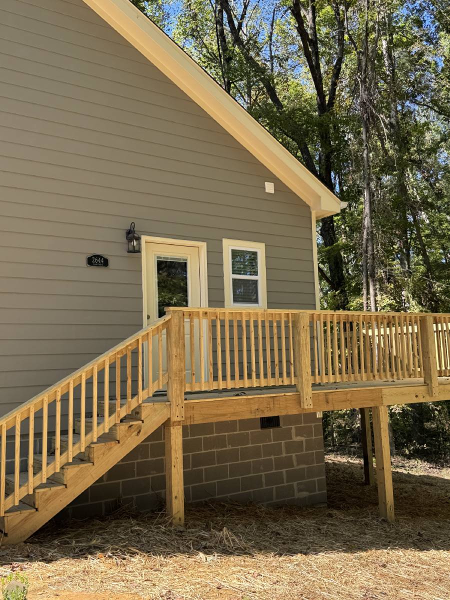 House for rent at 2644 Ladd Dr, Gainesville, GA 30506