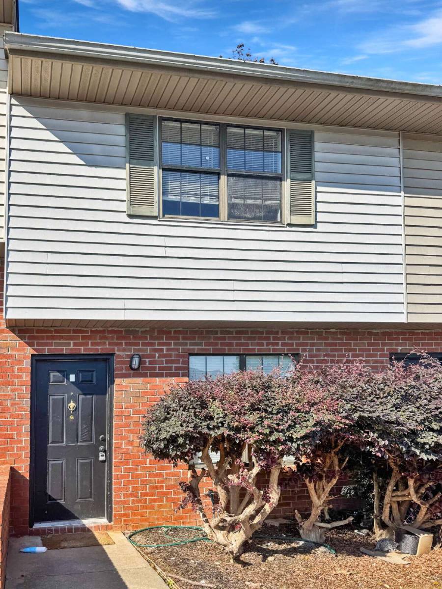 Townhouse for rent at 3767 Oakwood Hills Dr #C, Oakwood, GA 30566