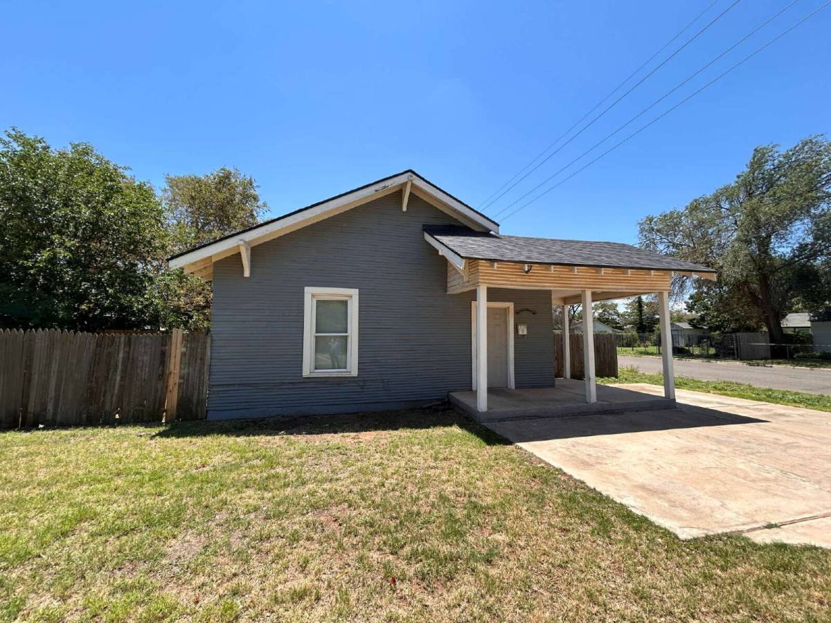 House for rent at 2519 38th St, Lubbock, TX 79413