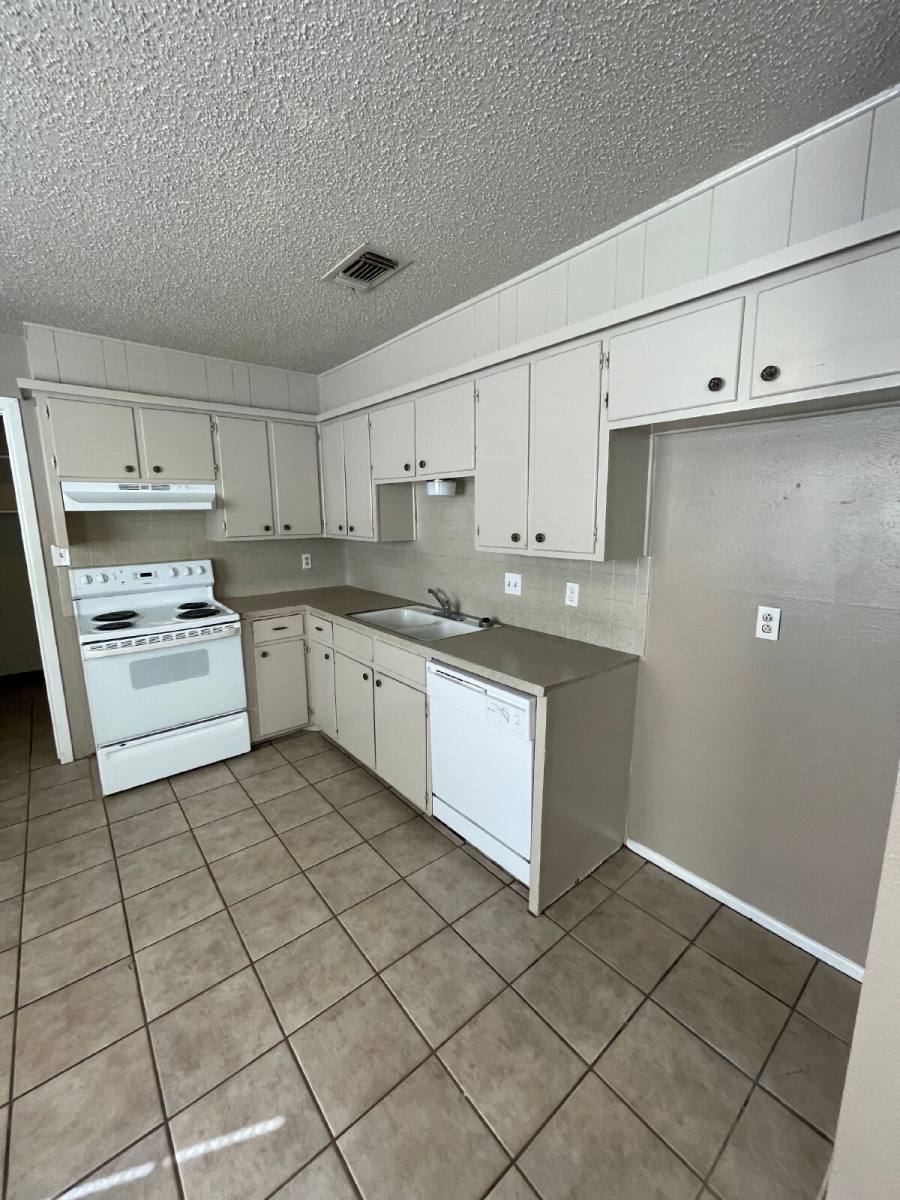 House for rent at 5407 24th St, Lubbock, TX 79407
