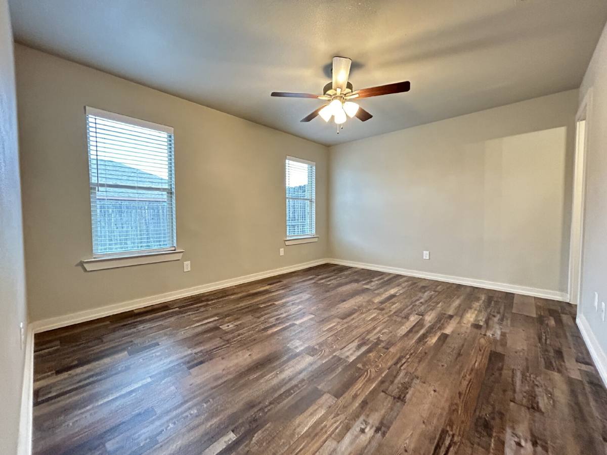 1403 15th St #A, Shallowater, TX 79363 - Townhouse for Rent - Image 5