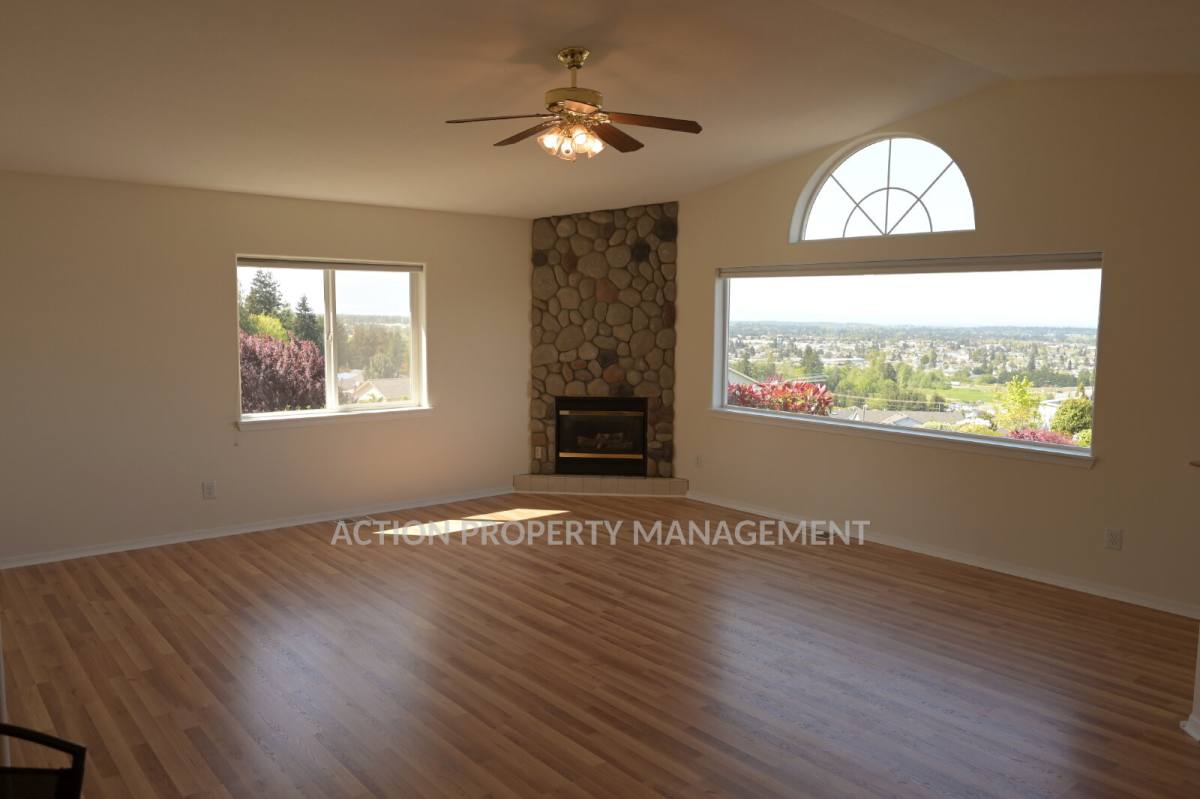 House for rent at 70 Amethyst Dr, Sequim, WA 98382