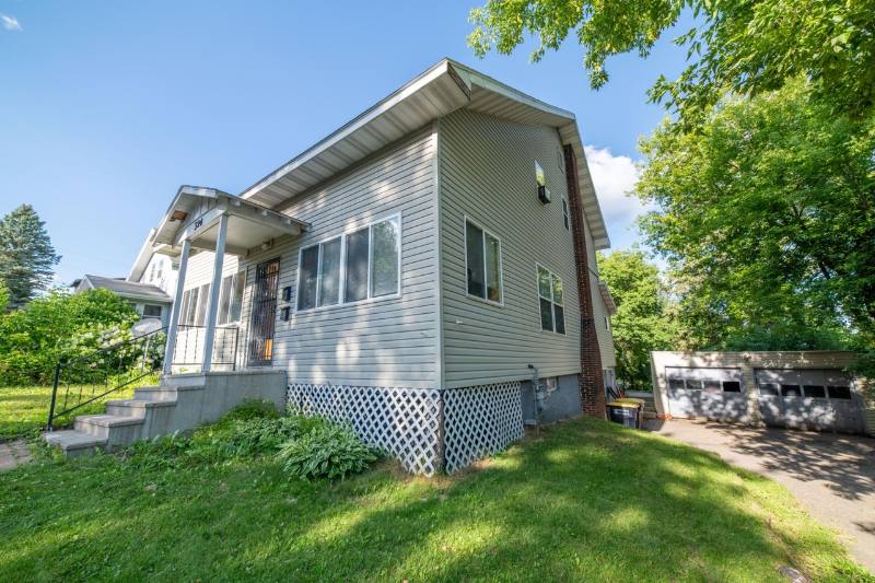Apartment for rent at 324 Lennox St #2, Rhinelander, WI 54501
