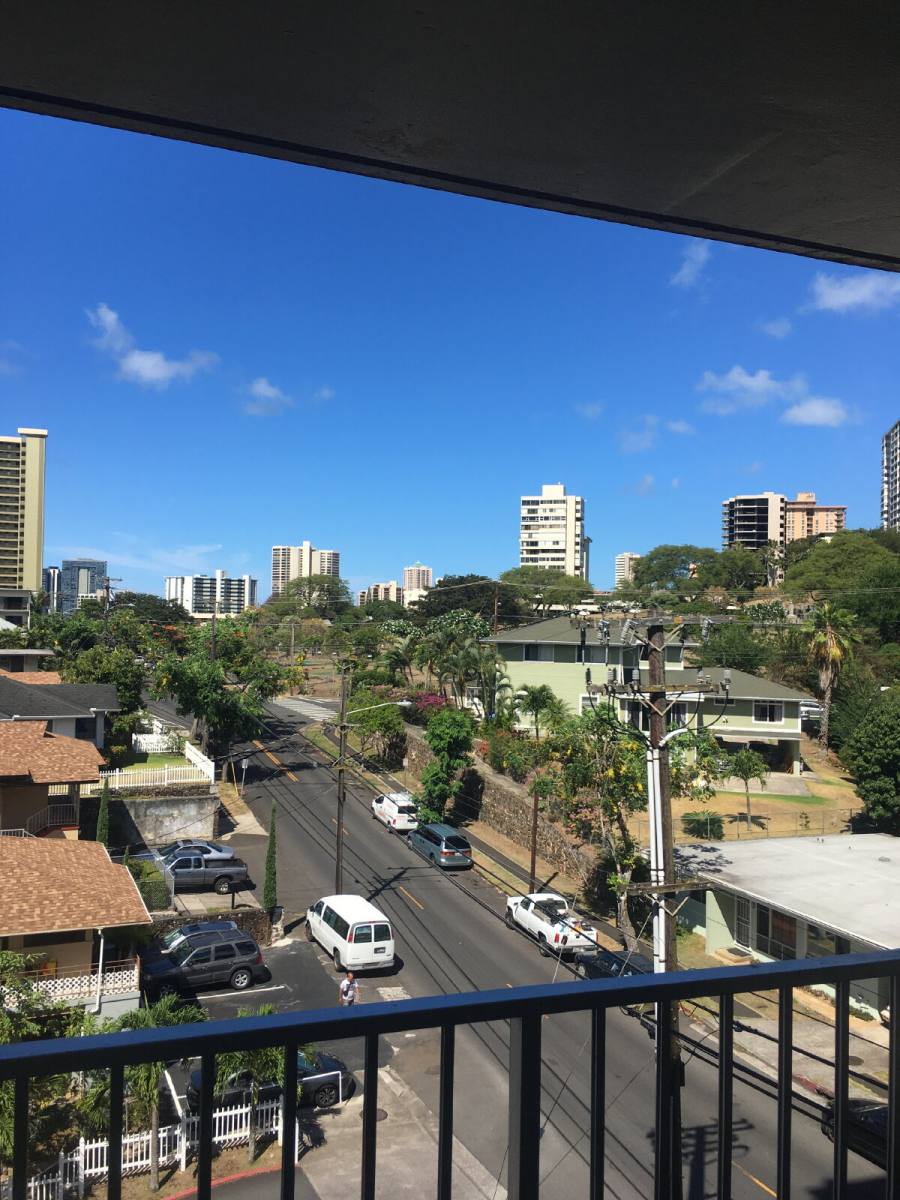 Apartment for rent at 1687 Pensacola St #701, Honolulu, HI 96822