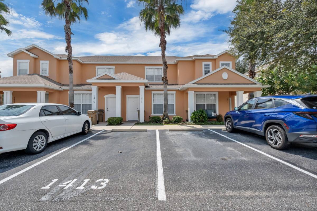 Townhouse for rent at 1413 Retreat Circle, Clermont, FL 34714