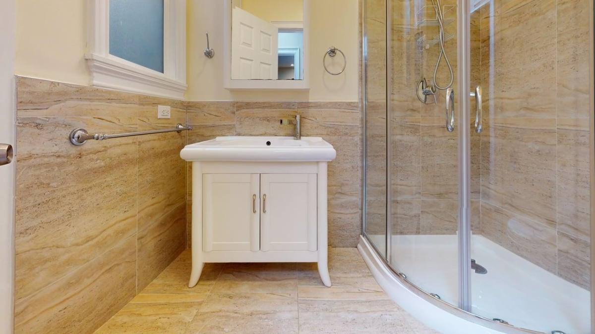 House for rent at 1587 31st Ave, San Francisco, CA 94122