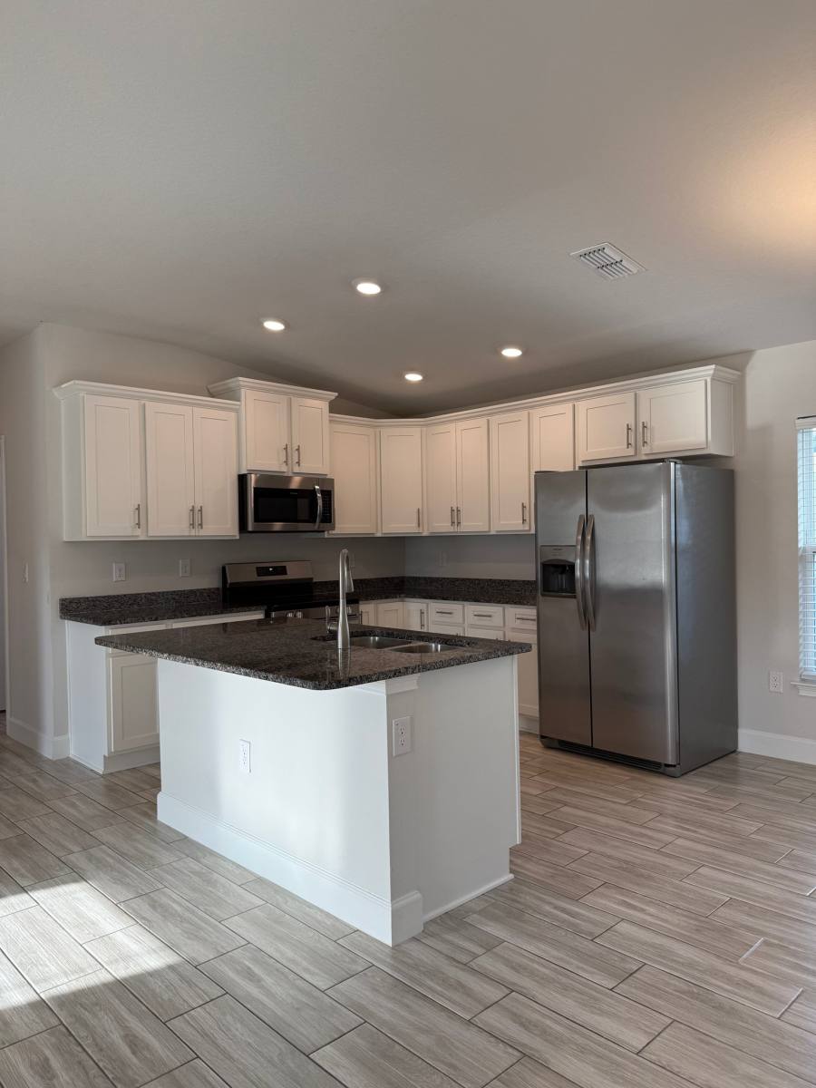 House for rent at 36132 Trinity Glade Rd, Dade City, FL 33525