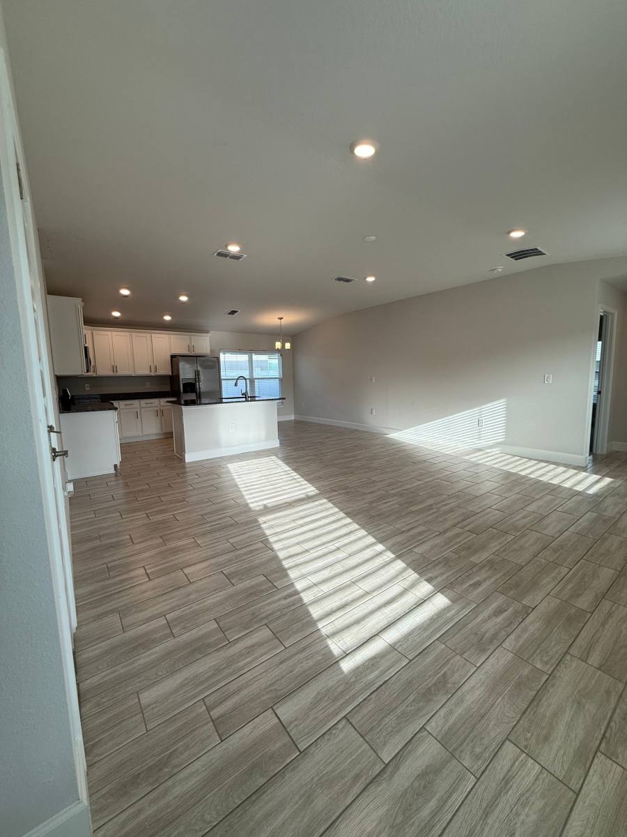 House for rent at 36132 Trinity Glade Rd, Dade City, FL 33525