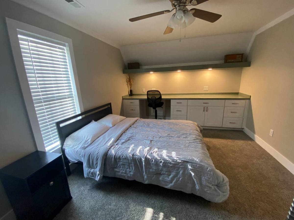 House for rent at 127 Arbors Court, Central, SC 29630
