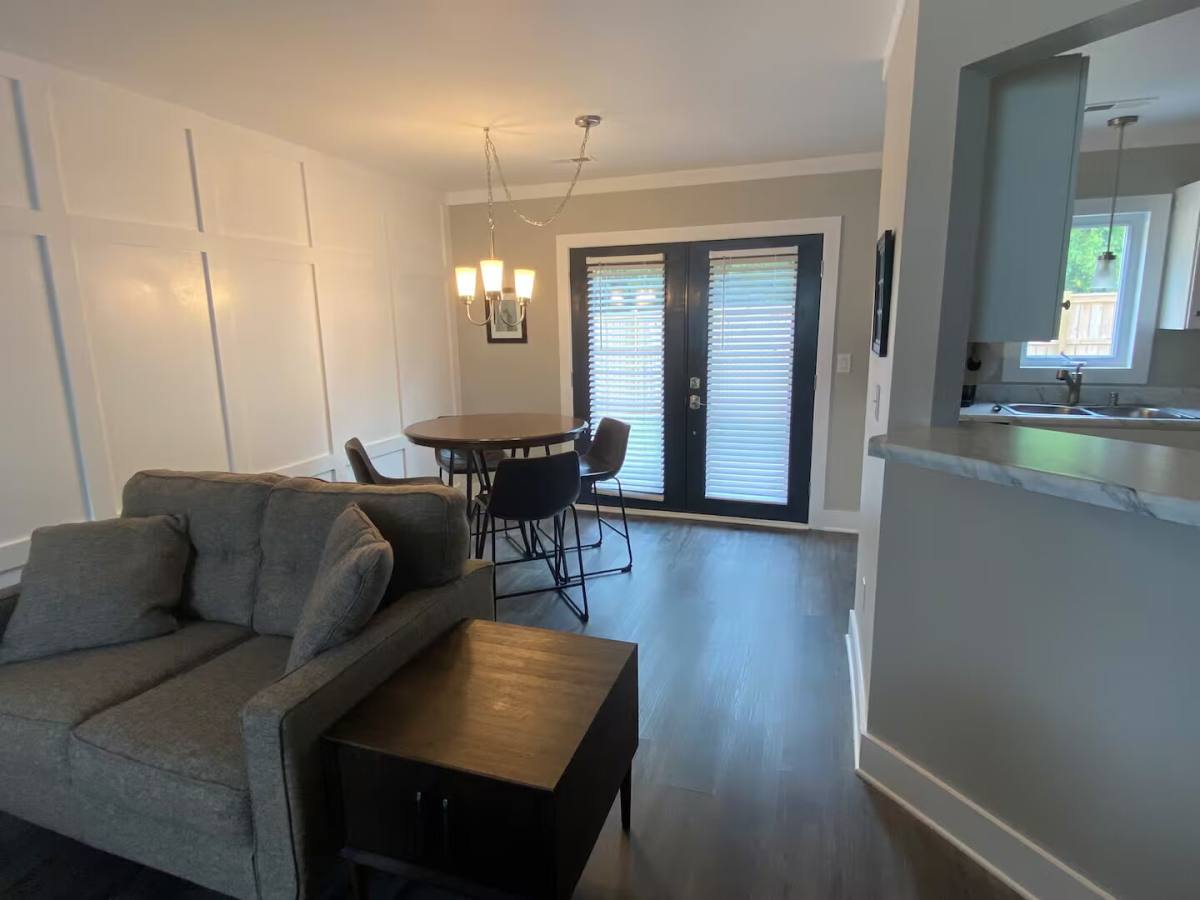 House for rent at 127 Arbors Court, Central, SC 29630