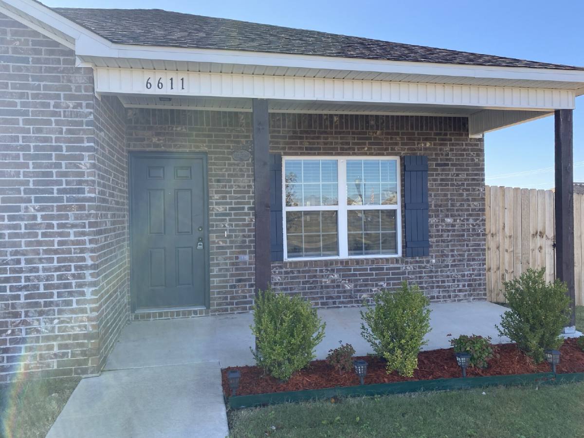 House for rent at 6611 SW Warrington Rd, Bentonville, AR 72713