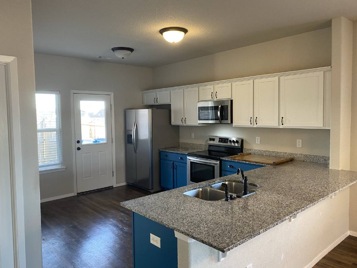 House for rent at 6611 SW Warrington Rd, Bentonville, AR 72713