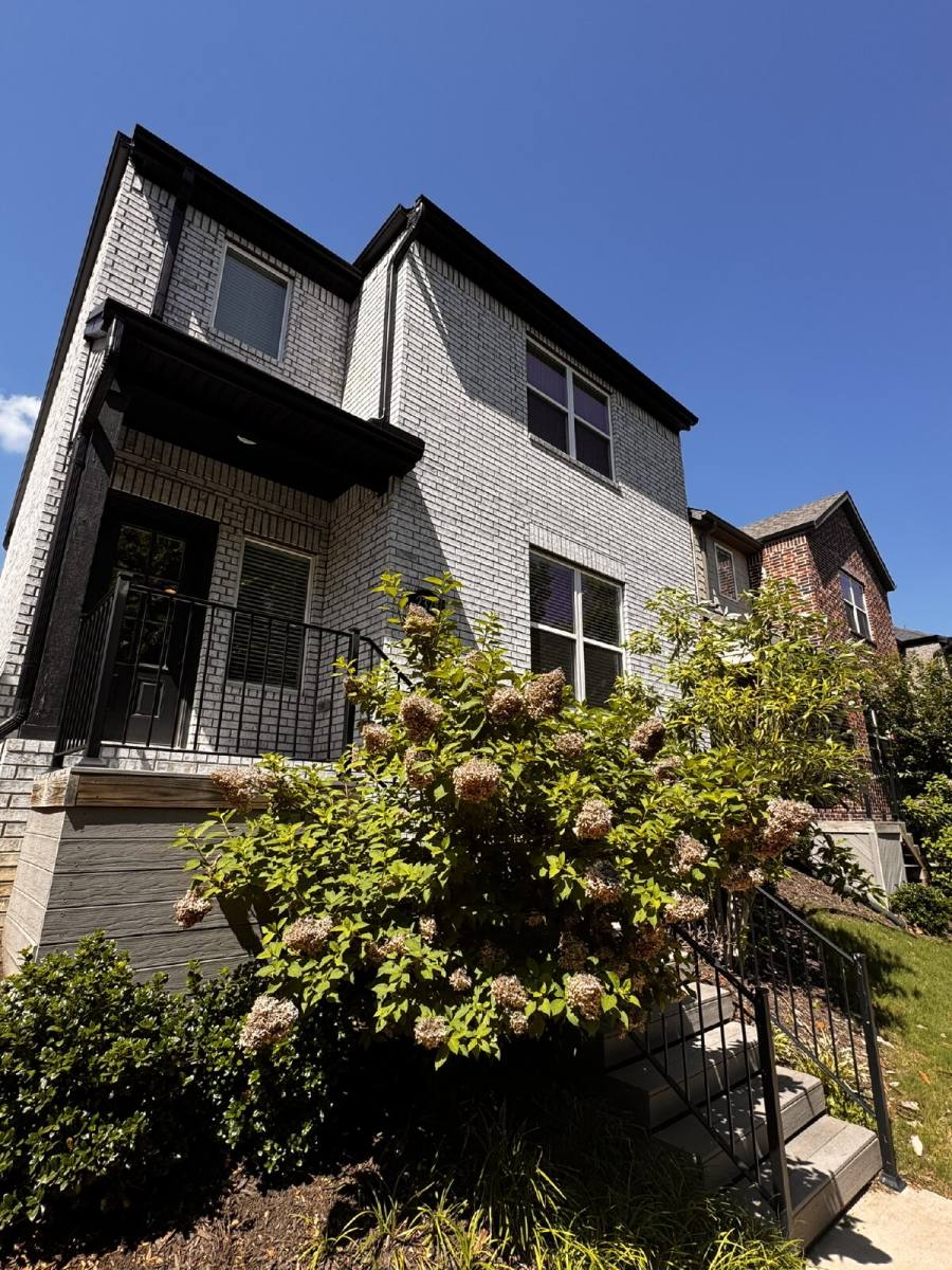 Townhouse for rent at 2375 E Amherst Alley, Fayetteville, AR 72703