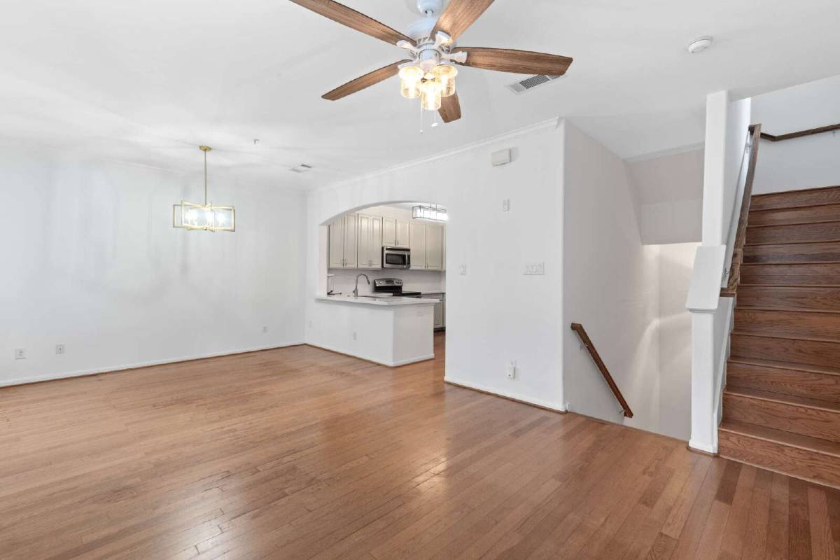 Townhouse for rent at 12707 Boheme Dr #702, Houston, TX 77024