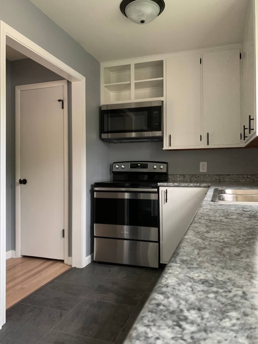 Apartment for rent at 6020 Birch St #3, Omaha, NE 68104