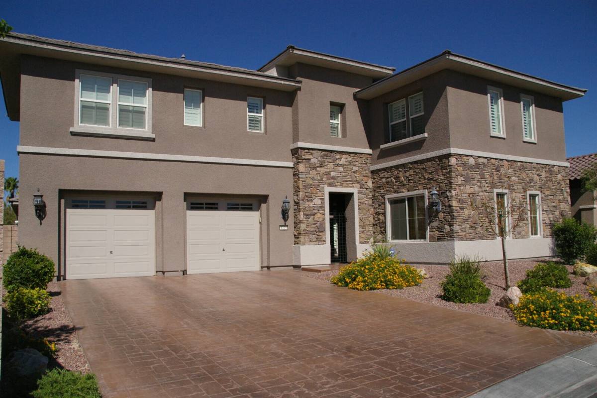 House for rent at 8225 Broad Peak Dr, Las Vegas, NV 89131