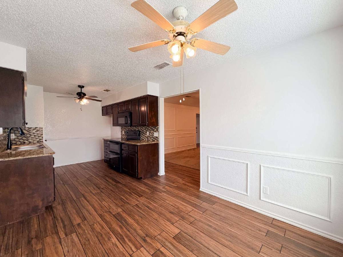House for rent at 701 Daniels Dr, Crowley, TX 76036