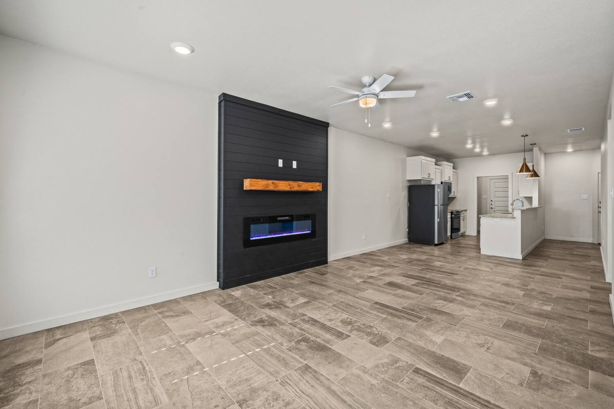 Townhouse for rent at 1113 N 7th St, Wolfforth, TX 79382