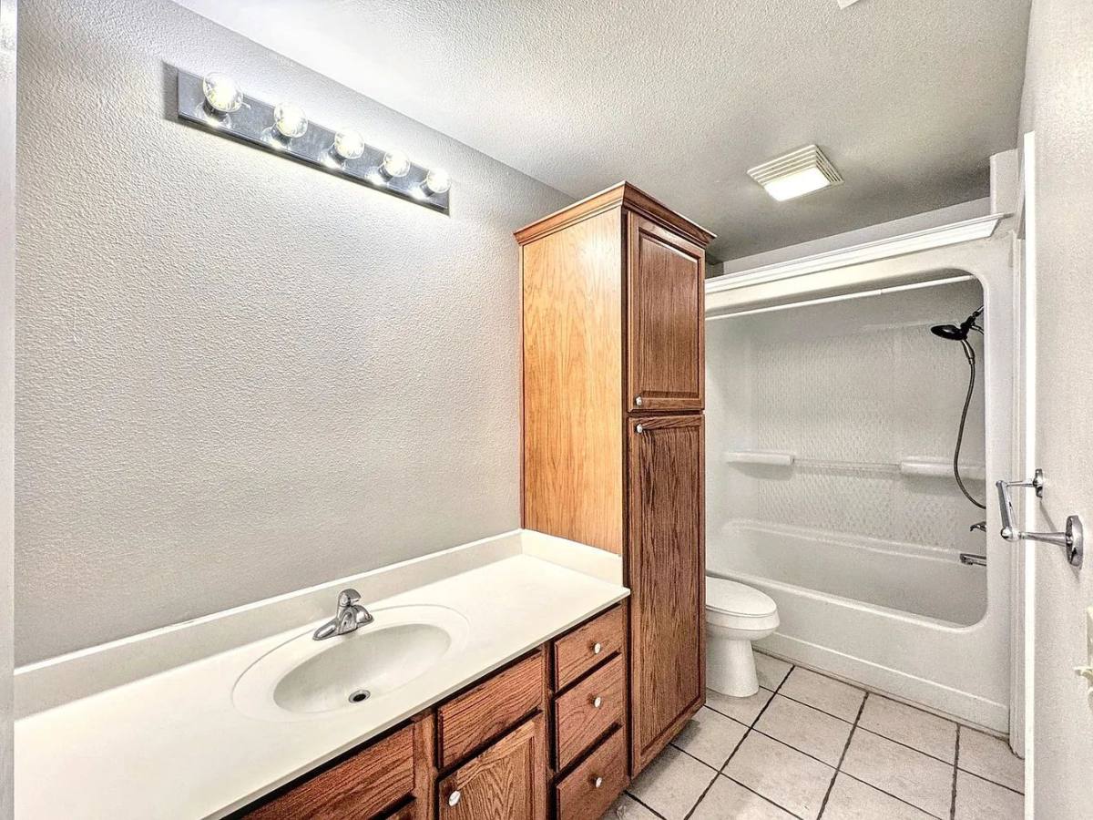 Apartment for rent at 412 Burleson St #121, San Marcos, TX 78666