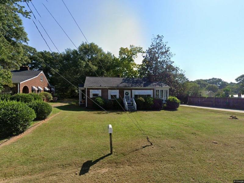 House for rent at 19 Dargan St, Greenville, SC 29611