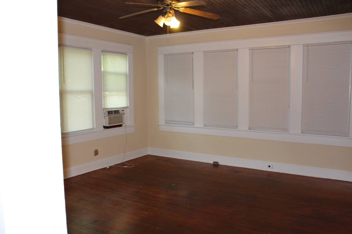 House for rent at 420 N Green St, Tupelo, MS 38804