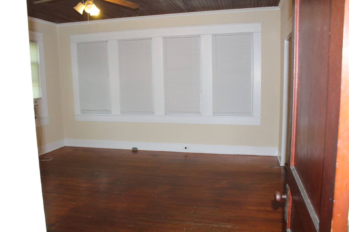 House for rent at 420 N Green St, Tupelo, MS 38804