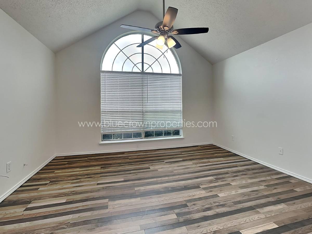 House for rent at 1409 Post Oak Dr, Rowlett, TX 75089