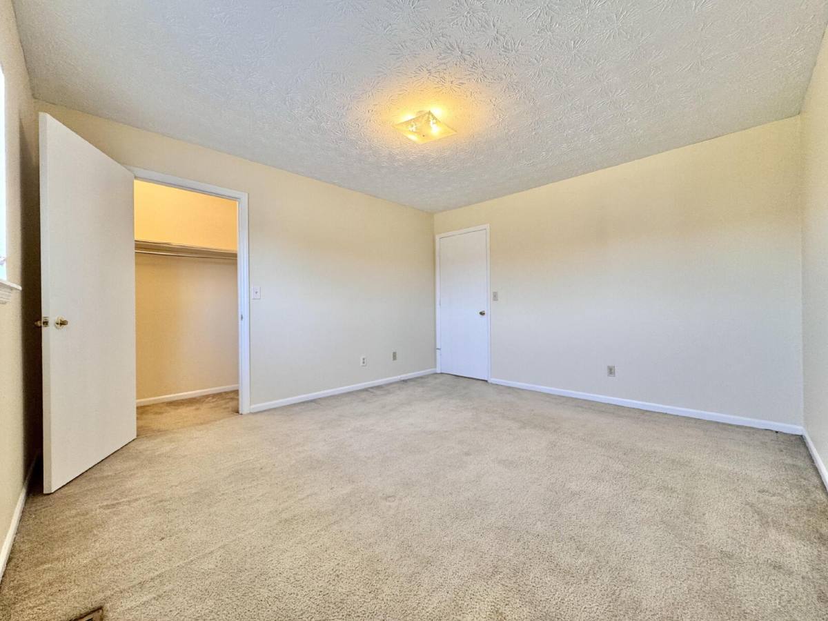 Townhouse for rent at 753 Ridgeview Dr, Frankfort, KY 40601