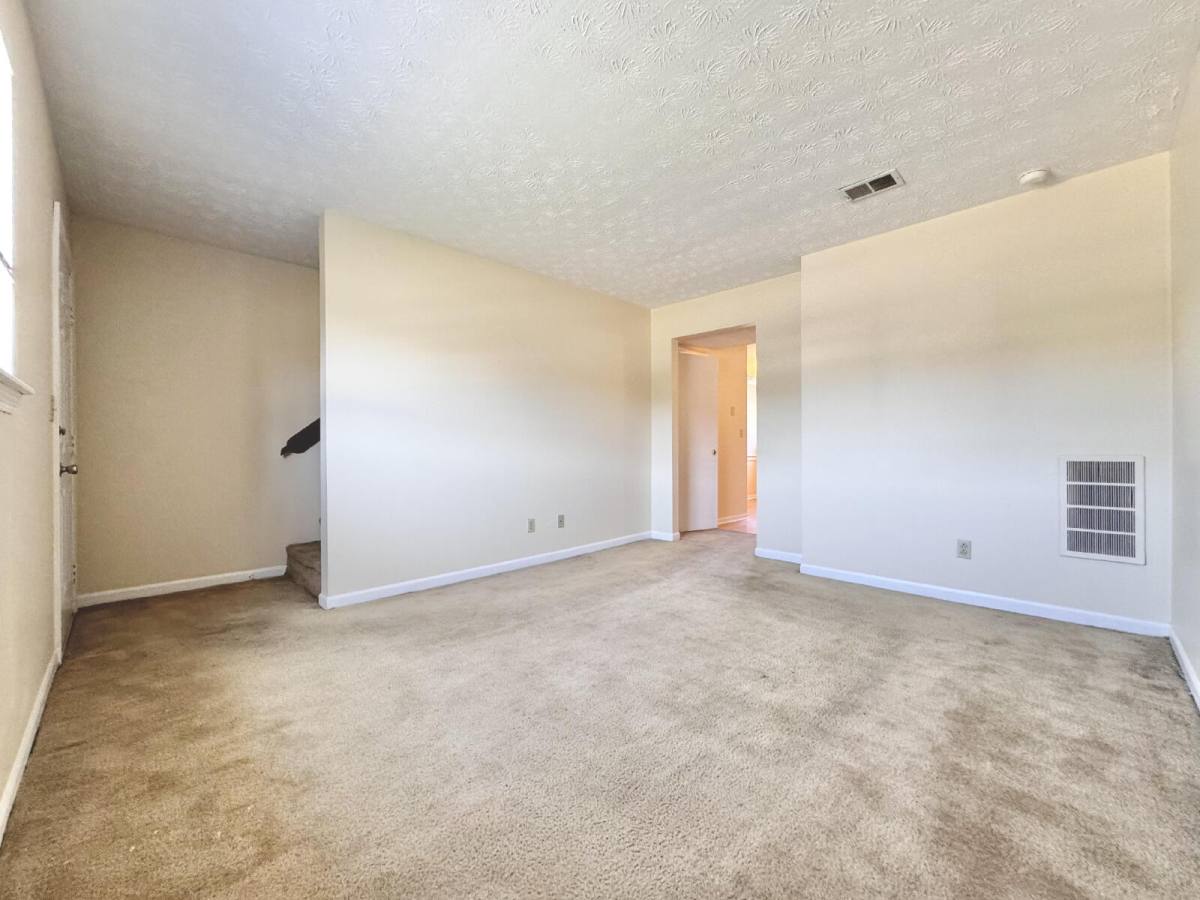 Townhouse for rent at 753 Ridgeview Dr, Frankfort, KY 40601