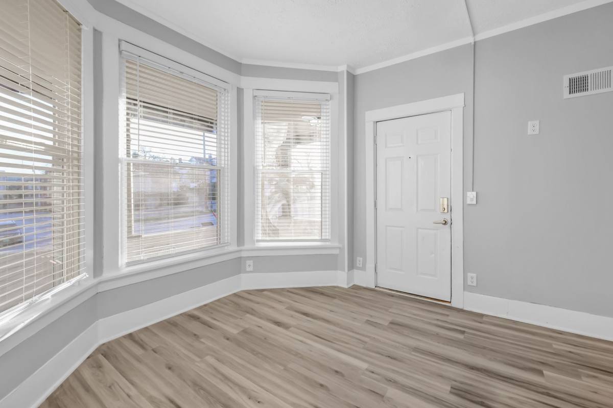 Apartment for rent at 3860 Dodge St #1, Omaha, NE 68117