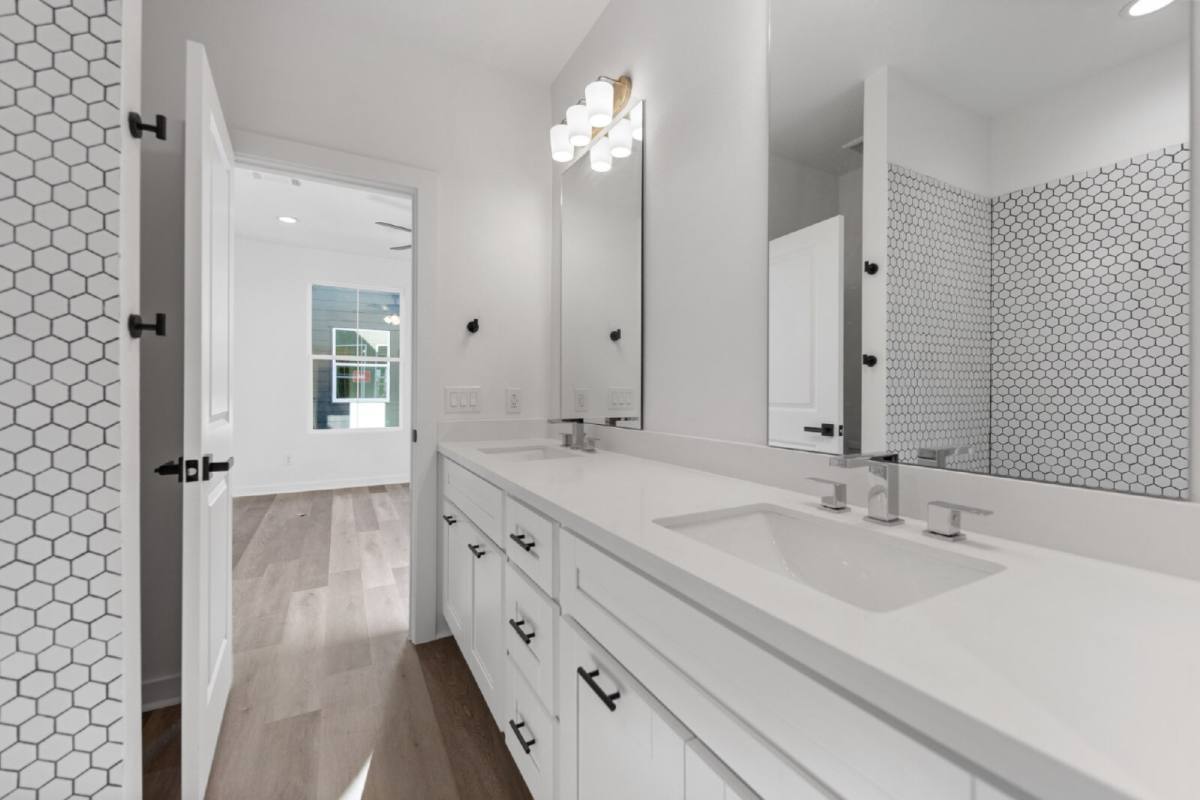 Townhouse for rent at 3703 Nagle St #A, Houston, TX 77004